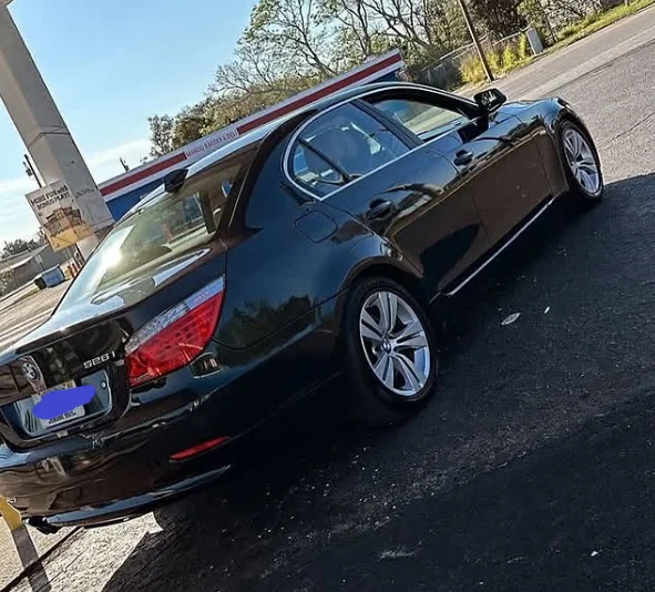 528i.webp