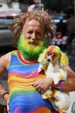 weird-outfits-25-4277276143.jpg